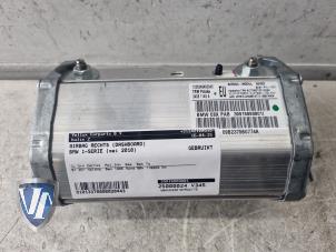 Gebruikte Airbag rechts (Dashboard) BMW 1 serie (E81) 116i 2.0 16V Prijs € 79,99 Margeregeling aangeboden door Vollux Carparts B.V.