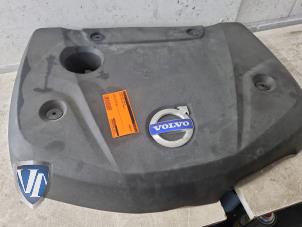 Gebruikte Afdekplaat motor Volvo V40 (MV) 2.0 D4 16V Prijs € 60,49 Inclusief btw aangeboden door Vollux Carparts B.V.