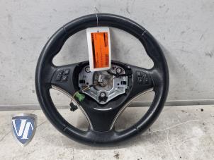 Gebruikte Stuurwiel BMW 3 serie (E93) 325i 24V Prijs € 99,99 Margeregeling aangeboden door Vollux Carparts B.V.