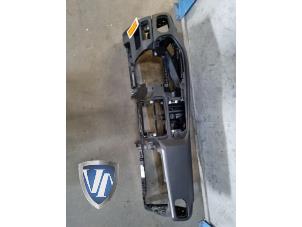 Gebruikte Dashboard Volvo V40 (MV) 2.0 D4 16V Prijs € 756,25 Inclusief btw aangeboden door Vollux Carparts B.V.