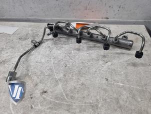 Gebruikte Injector brug Volvo V40 (MV) 2.0 D4 16V Prijs € 60,49 Inclusief btw aangeboden door Vollux Carparts B.V.
