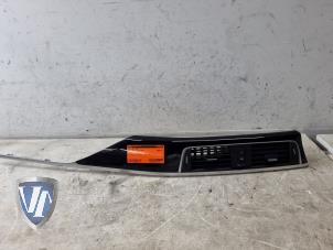 Gebruikte Dashboard deel BMW 3 serie (F30) 320i 2.0 16V Prijs € 242,00 Inclusief btw aangeboden door Vollux Carparts B.V.