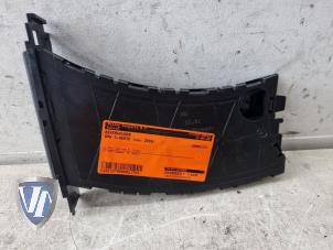 Gebruikte Bekerhouder BMW 3 serie (E90) 320i 16V Prijs € 24,20 Inclusief btw aangeboden door Vollux Carparts B.V.