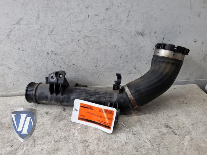 Gebruikte Intercooler Slang Volvo V60 I (FW/GW) 2.0 D4 16V Prijs € 48,39 Inclusief btw aangeboden door Vollux Carparts B.V.