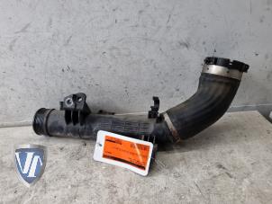 Gebruikte Intercooler Slang Volvo V60 I (FW/GW) 2.0 D4 16V Prijs € 48,39 Inclusief btw aangeboden door Vollux Carparts B.V.