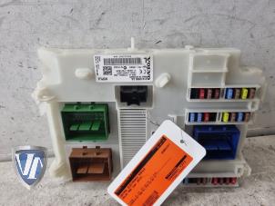 Gebruikte Central electronic module Volvo V60 I (FW/GW) 2.0 D4 16V Prijs € 108,89 Inclusief btw aangeboden door Vollux Carparts B.V.