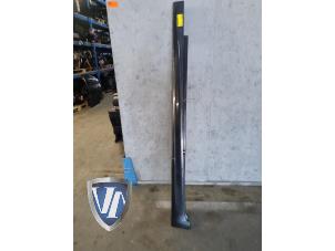 Gebruikte Sideskirt links BMW 5 serie (F10) 520d 16V Prijs € 121,00 Inclusief btw aangeboden door Vollux Carparts B.V.