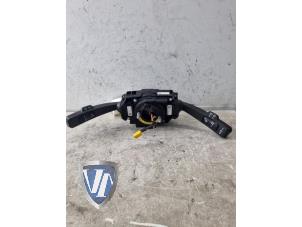 Gebruikte Licht + Raw Schakelaar Volvo V40 (MV) 2.0 D4 16V Prijs € 60,49 Inclusief btw aangeboden door Vollux Carparts B.V.