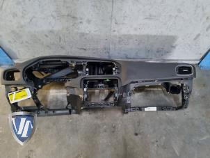 Gebruikte Dashboard Volvo V40 (MV) 2.0 D4 16V Prijs € 726,00 Inclusief btw aangeboden door Vollux Carparts B.V.