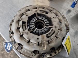 Gebruikte Dubbele massa vliegwiel BMW 1 serie (F20) 116i 1.6 16V Prijs € 205,69 Inclusief btw aangeboden door Vollux Carparts B.V.