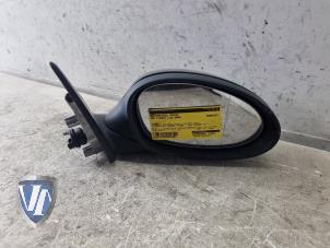 Gebruikte Buitenspiegel rechts BMW 3 serie Touring (E91) 318i 16V Prijs € 60,49 Inclusief btw aangeboden door Vollux Carparts B.V.