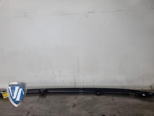 Gebruikte Dakrail set BMW 3 serie Touring (E91) 318i 16V Prijs € 121,00 Inclusief btw aangeboden door Vollux Carparts B.V.