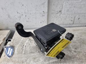 Gebruikte ABS Pomp BMW 3 serie (F30) 330e Prijs € 109,99 Margeregeling aangeboden door Vollux Carparts B.V.