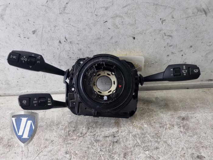 Combischakelaar Stuurkolom van een BMW 3 serie Touring (E91) 325i 24V 2005