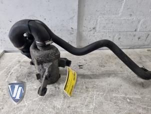 Gebruikte Waterpomp BMW 1 serie (E81) 116i 2.0 16V Prijs € 107,69 Inclusief btw aangeboden door Vollux Carparts B.V.