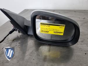 Gebruikte Buitenspiegel rechts Volvo V60 I (FW/GW) 2.0 D4 16V Prijs € 151,25 Inclusief btw aangeboden door Vollux Carparts B.V.