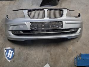 Gebruikte Bumper voor BMW 1 serie (E81) 116i 2.0 16V Prijs op aanvraag aangeboden door Vollux Carparts B.V.