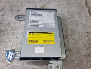 Gebruikte Radio module Volvo V40 (MV) 2.0 D2 16V Prijs € 121,00 Inclusief btw aangeboden door Vollux Carparts B.V.