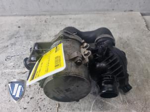 Gebruikte Waterpomp BMW 5 serie Touring (E61) 525i 24V Prijs € 121,00 Inclusief btw aangeboden door Vollux Carparts B.V.