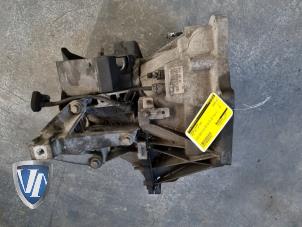 Gebruikte Versnellingsbak Volvo V50 (MW) 1.6 16V Prijs € 544,44 Inclusief btw aangeboden door Vollux Carparts B.V.