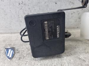 Gebruikte ABS Pomp Volvo V50 (MW) 1.6 16V Prijs € 60,44 Inclusief btw aangeboden door Vollux Carparts B.V.