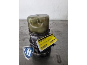 Gebruikte Pomp Servo Volvo V60 I (FW/GW) 2.4 D6 20V Plug-in Hybrid AWD Prijs € 95,59 Inclusief btw aangeboden door Vollux Carparts B.V.