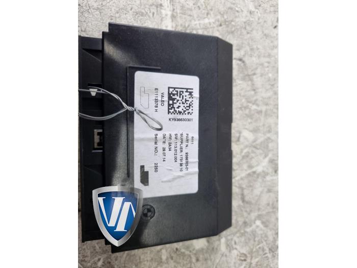 Gebruikte Computer Kachel BMW 3 serie (F30) 318d 2.0 16V Prijs € 36,30 Inclusief btw aangeboden door Vollux Carparts B.V.