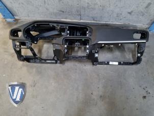 Gebruikte Dashboard Volvo V40 (MV) 2.0 D4 16V Prijs € 726,00 Inclusief btw aangeboden door Vollux Carparts B.V.