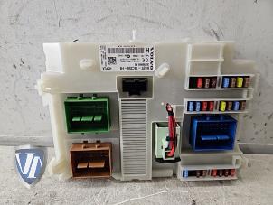 Gebruikte Zekeringkast Volvo V60 I (FW/GW) 1.6 T3 16V Prijs € 95,59 Inclusief btw aangeboden door Vollux Carparts B.V.