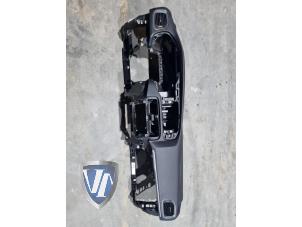 Gebruikte Dashboard Volvo V40 (MV) 2.0 D4 16V Prijs € 756,25 Inclusief btw aangeboden door Vollux Carparts B.V.