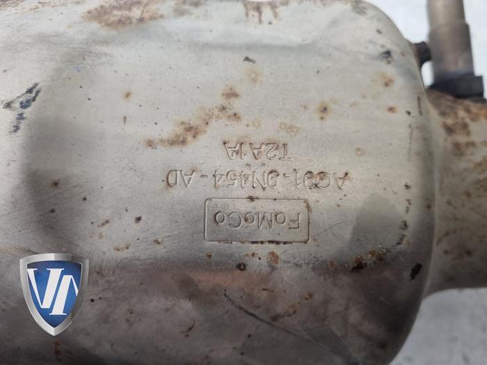 Gebruikte Katalysator Volvo V40 (MV) 1.6 T3 GTDi 16V Prijs € 484,00 Inclusief btw aangeboden door Vollux Carparts B.V.
