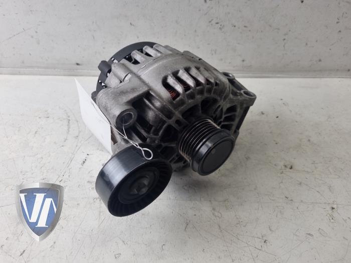 Gebruikte Dynamo Volvo V40 (MV) 1.6 T3 GTDi 16V Prijs € 75,63 Inclusief btw aangeboden door Vollux Carparts B.V.
