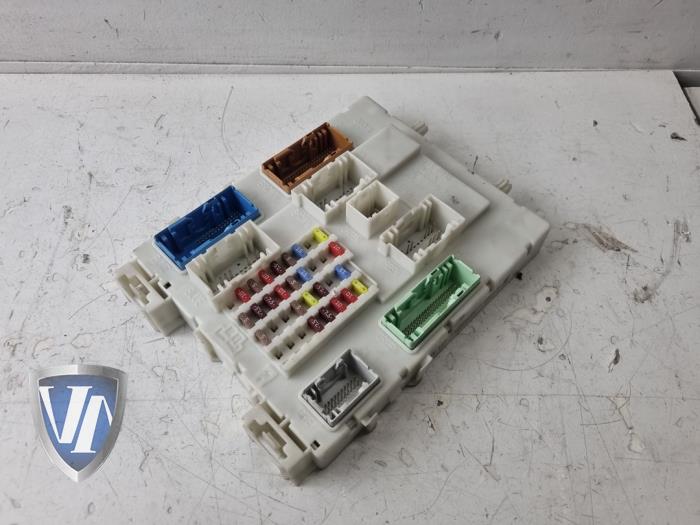 Gebruikte Bodycontrol Module Volvo V40 (MV) 2.0 D4 16V Prijs € 78,65 Inclusief btw aangeboden door Vollux Carparts B.V.
