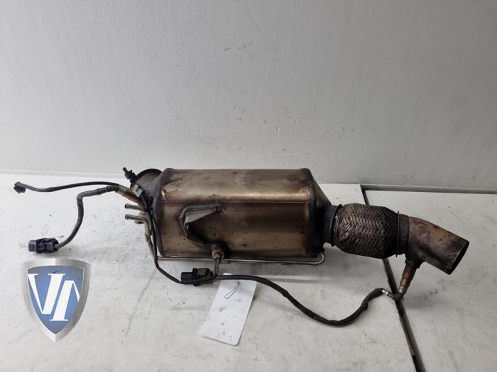 Gebruikte Roetfilter BMW 4 serie (F32) 420d 2.0 16V Prijs € 726,00 Inclusief btw aangeboden door Vollux Carparts B.V.