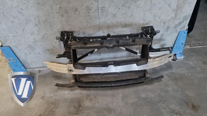 Gebruikte Frontpaneel BMW 1 serie (F20) 116i 1.6 16V Prijs € 514,25 Inclusief btw aangeboden door Vollux Carparts B.V.