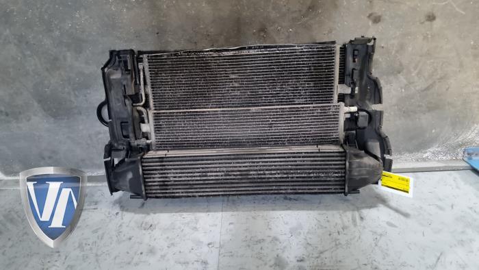 Gebruikte Radiateur Volvo V60 I (FW/GW) 2.4 D6 20V Plug-in Hybrid AWD Prijs op aanvraag aangeboden door Vollux Carparts B.V.