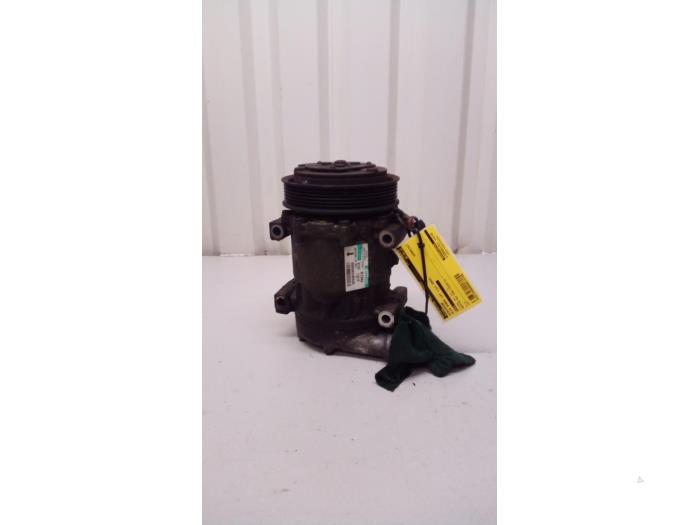 Gebruikte Aircopomp Alfa Romeo 147 (937) 1.6 HP Twin Spark 16V Prijs € 29,99 Margeregeling aangeboden door Autodemontage Tegelen