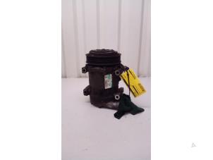 Gebruikte Pomp Airco Alfa Romeo 147 (937) 1.6 HP Twin Spark 16V Prijs € 29,99 Margeregeling aangeboden door Autodemontage Tegelen