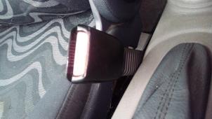 Gebruikte Veiligheidsgordel Insteek rechts-voor BMW Mini One/Cooper (R50) 1.6 16V One Prijs € 24,99 Margeregeling aangeboden door Autodemontage Tegelen