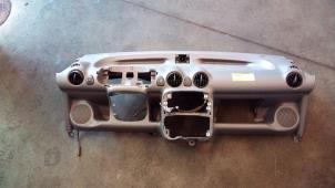 Gebruikte Dashboard Hyundai Atos 1.1 12V Prijs € 54,99 Margeregeling aangeboden door Autodemontage Tegelen