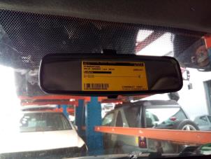 Gebruikte Spiegel binnen Dacia Sandero I (BS) 1.4 LPG Prijs € 25,00 Margeregeling aangeboden door Autodemontage Smeets Janssen