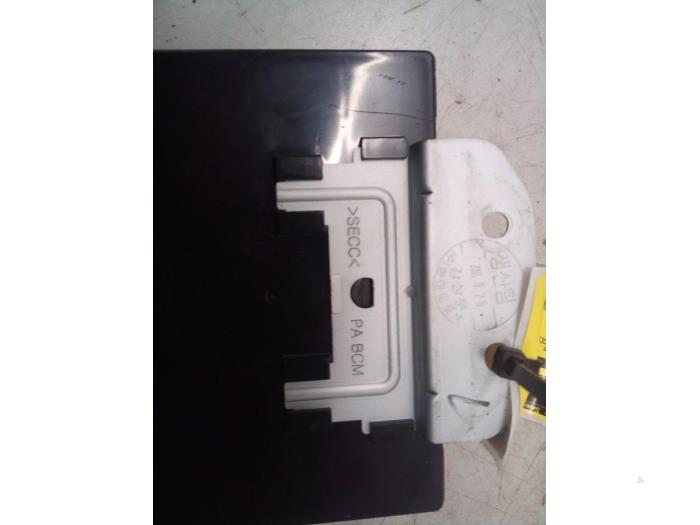 Gebruikte Module Bodycontrol Hyundai i10 (F5) 1.1i 12V Prijs € 49,99 Margeregeling aangeboden door Autodemontage Tegelen
