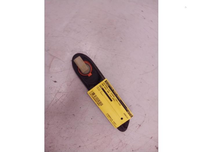 Knipperlicht Scherm links-voor van een MINI Mini One/Cooper (R50) 1.6 16V One 2003