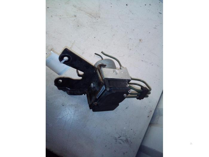 Gebruikte ABS Pomp Citroen C1 1.0 12V Prijs € 24,99 Margeregeling aangeboden door Autodemontage Tegelen