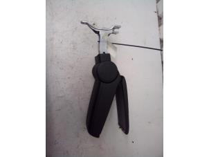 Gebruikte Armleuning Seat Exeo ST (3R5) 2.0 TDI 16V Prijs € 124,98 Margeregeling aangeboden door Autodemontage Tegelen