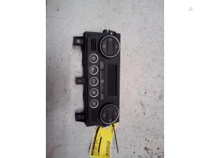 Gebruikte Climatronic Paneel Alfa Romeo 159 Sportwagon (939BX) 2.2 JTS 16V Prijs € 49,98 Margeregeling aangeboden door Autodemontage Tegelen