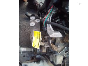 Gebruikte Versnellingsbak Fiat Grande Punto (199) 1.6 JTD Multijet 120 Prijs € 499,99 Margeregeling aangeboden door Autodemontage Tegelen