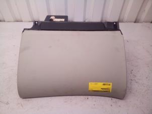 Gebruikte Dashboardkastje Saab 9-3 Sport Estate (YS3F) 1.9 TiD Prijs € 38,99 Margeregeling aangeboden door Autodemontage Tegelen