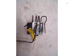 Gebruikte ABS Pomp Opel Corsa E 1.4 16V Prijs € 324,99 Margeregeling aangeboden door Autodemontage Tegelen