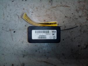 Gebruikte Computer esp Renault Megane III Grandtour (KZ) 1.2 16V TCE 115 Prijs € 19,99 Margeregeling aangeboden door Autodemontage Tegelen